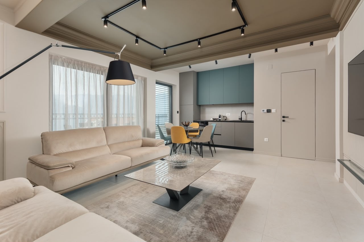 Apartments in Dobrota in attraktiver Lage